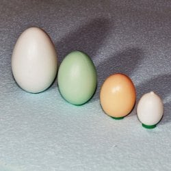 Пластиковое яйцо гусиное