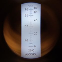 Рефрактометр для алкоголя 0-80% V/V